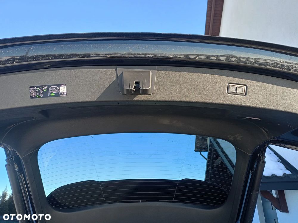 Audi Q5 Sportback - 17