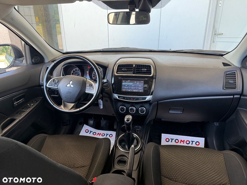Mitsubishi ASX - 17
