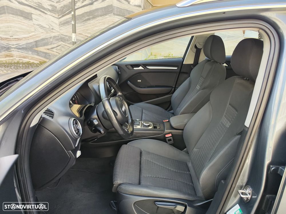 Audi A3 Sportback 2.0 TDI S-line S tronic 119g - 13