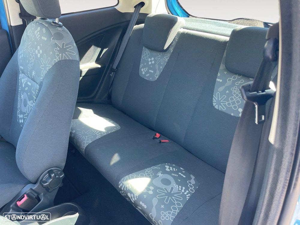 Ford KA 1.2 City - 13