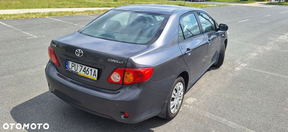 Toyota Corolla 1.6 VVT-i Luna - 2