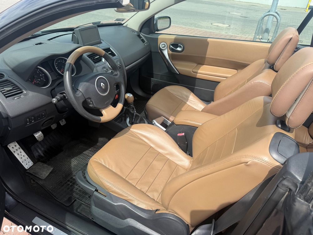 Renault Megane 2.0 16V Dynamique - 7