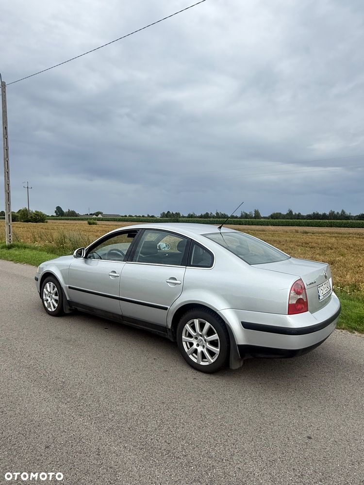 Volkswagen Passat 1.8T Comfortline - 6