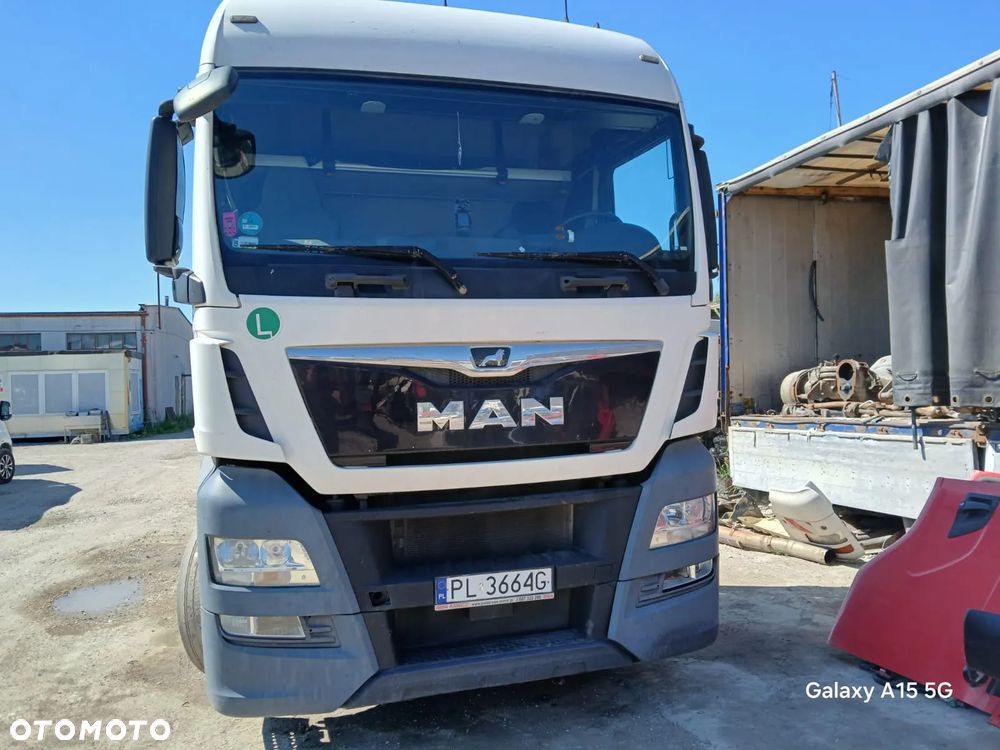 KABINA DRZWI MASKA ATRAPA ZBIORNIK ZDERZAK MAN TGX 18.460  XLX EURO6 - 2