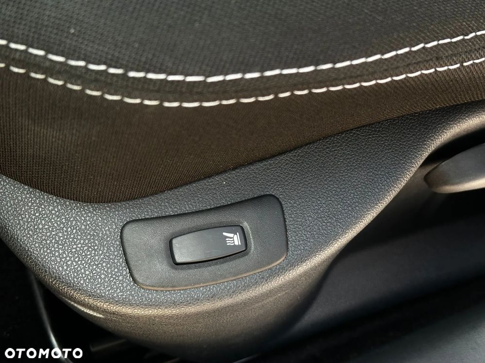 Renault Clio TCe 90 Dynamique - 13