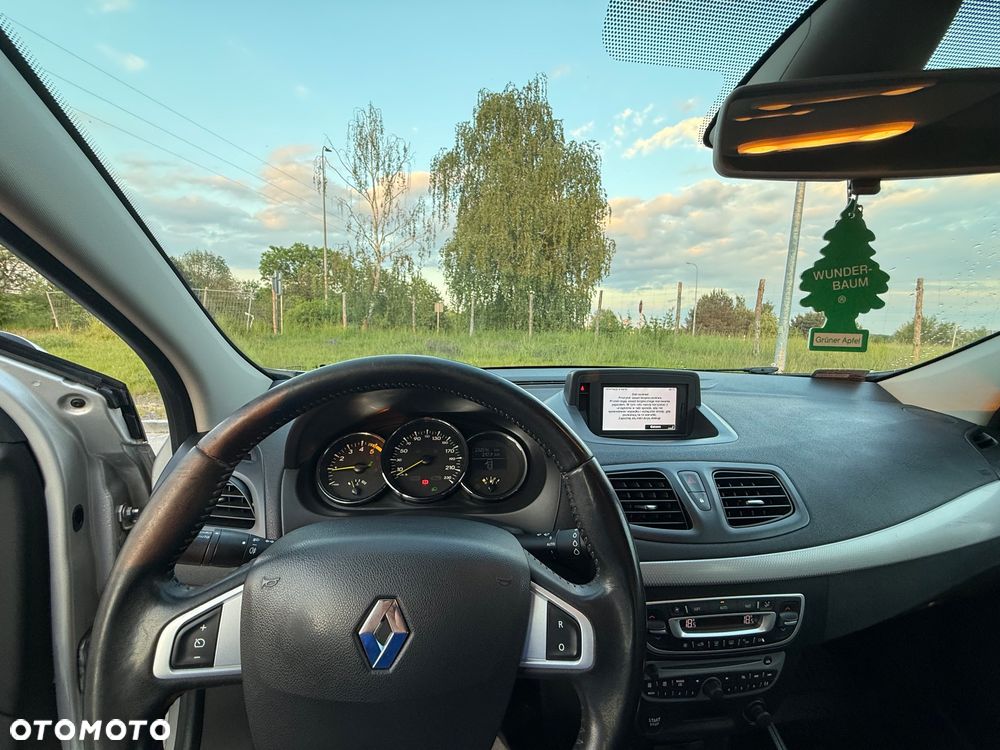 Renault Fluence 1.5 dCi Privilege - 21