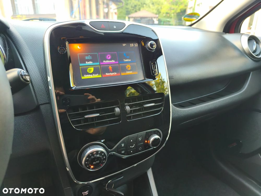 Renault Clio TCe 90 Limited - 28