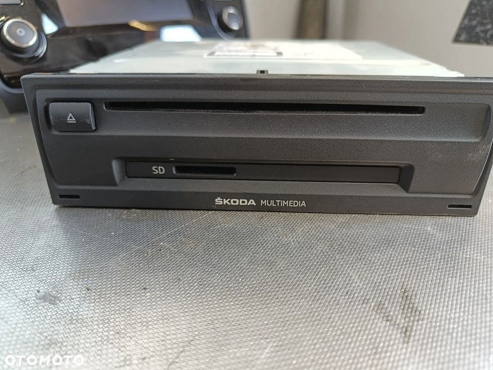 Radio Ekran Skoda Octavia 3 III Czytnik Multimediów Wyświetlacz 5E0035840A 5E0919605B - 6
