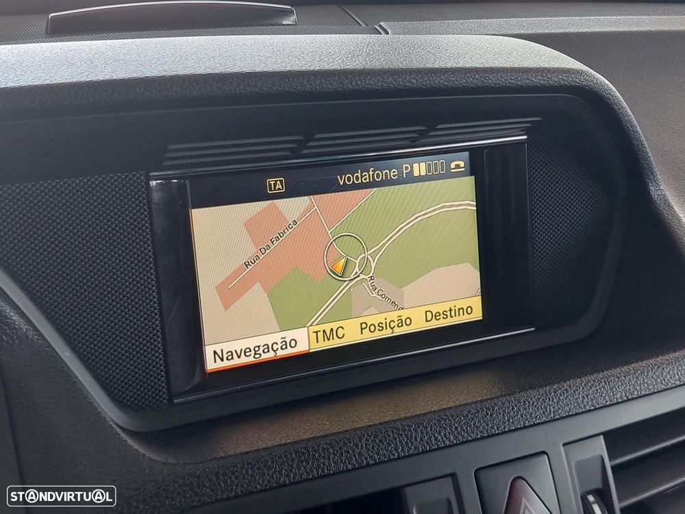 Mercedes-Benz E 220 CDi Avantgarde BlueEfficiency - 9