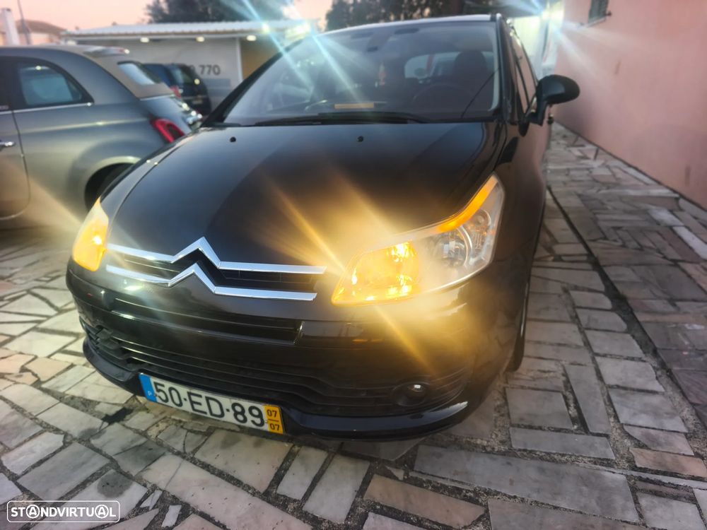 Citroën C4 1.6 HDi 110 VTR Pack - 32
