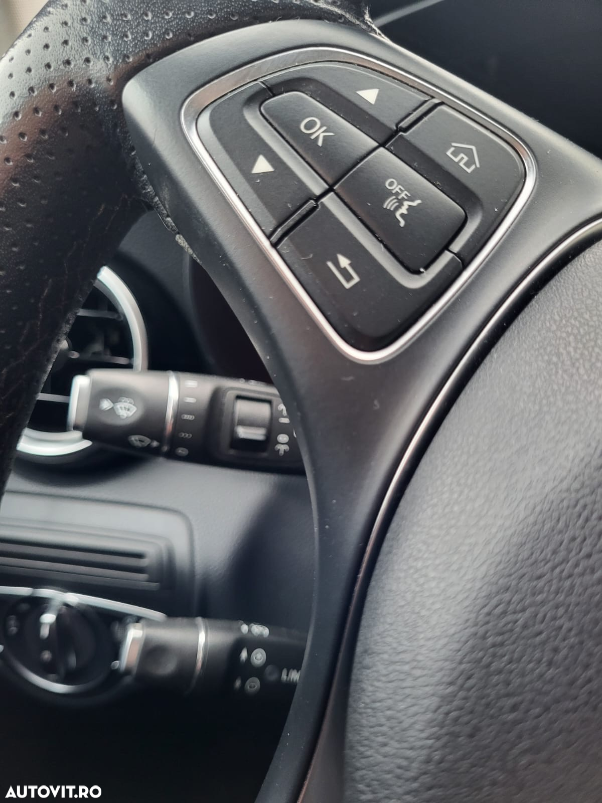Mercedes-Benz GLC 250 d 4MATIC - 17