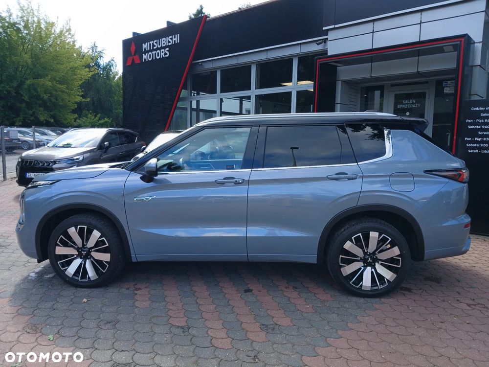 Mitsubishi Outlander Instyle Plus - 4
