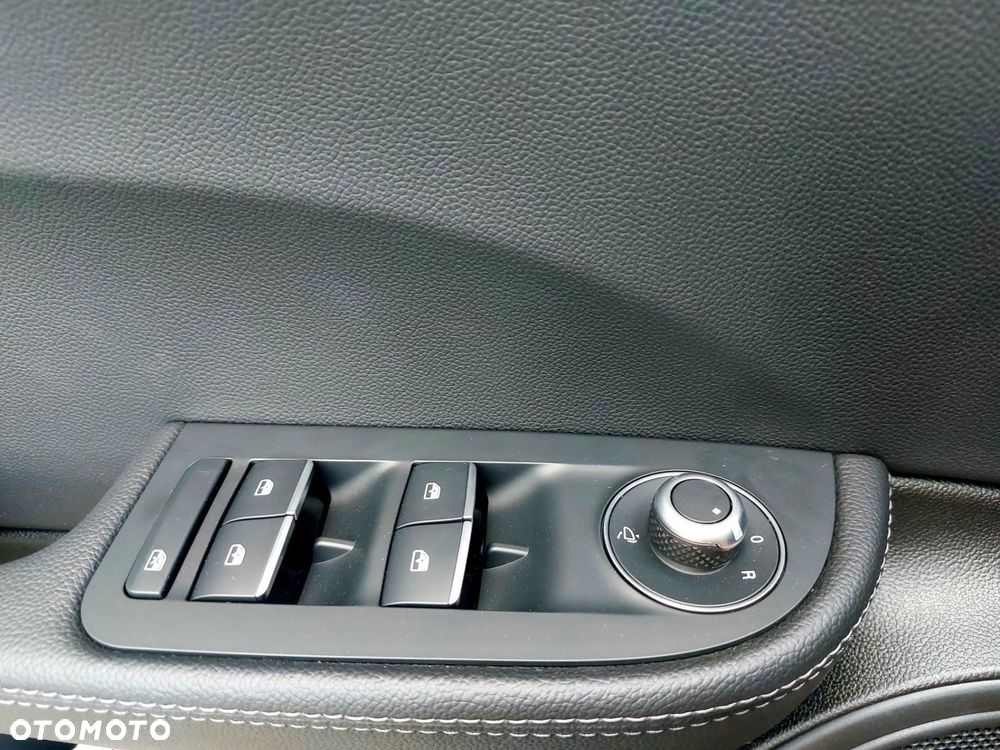 Alfa Romeo Giulia 2.2 D Turbo Sprint Q2 - 14