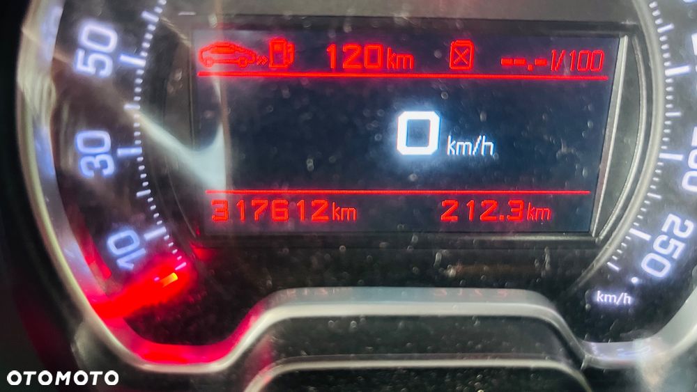 Citroën C5 2.0 HDi Exclusive - 33