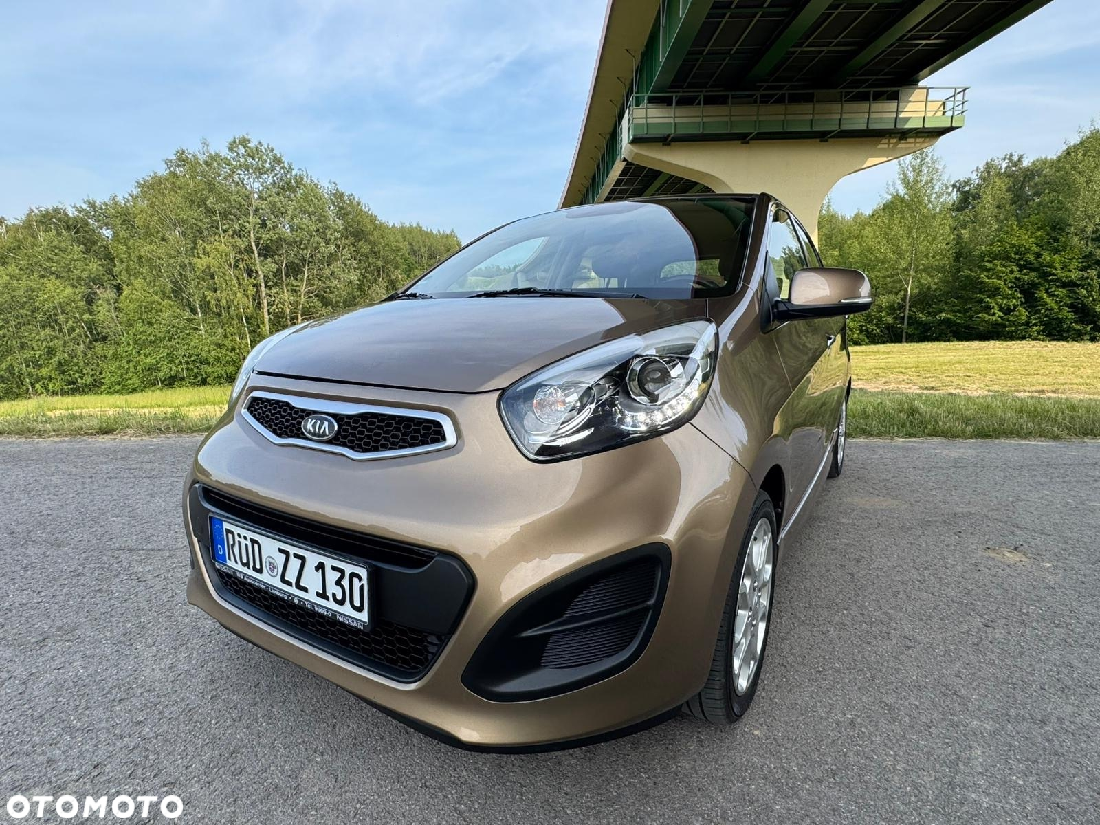 Kia Picanto 1.2 Fifa World Cup Edition - 11