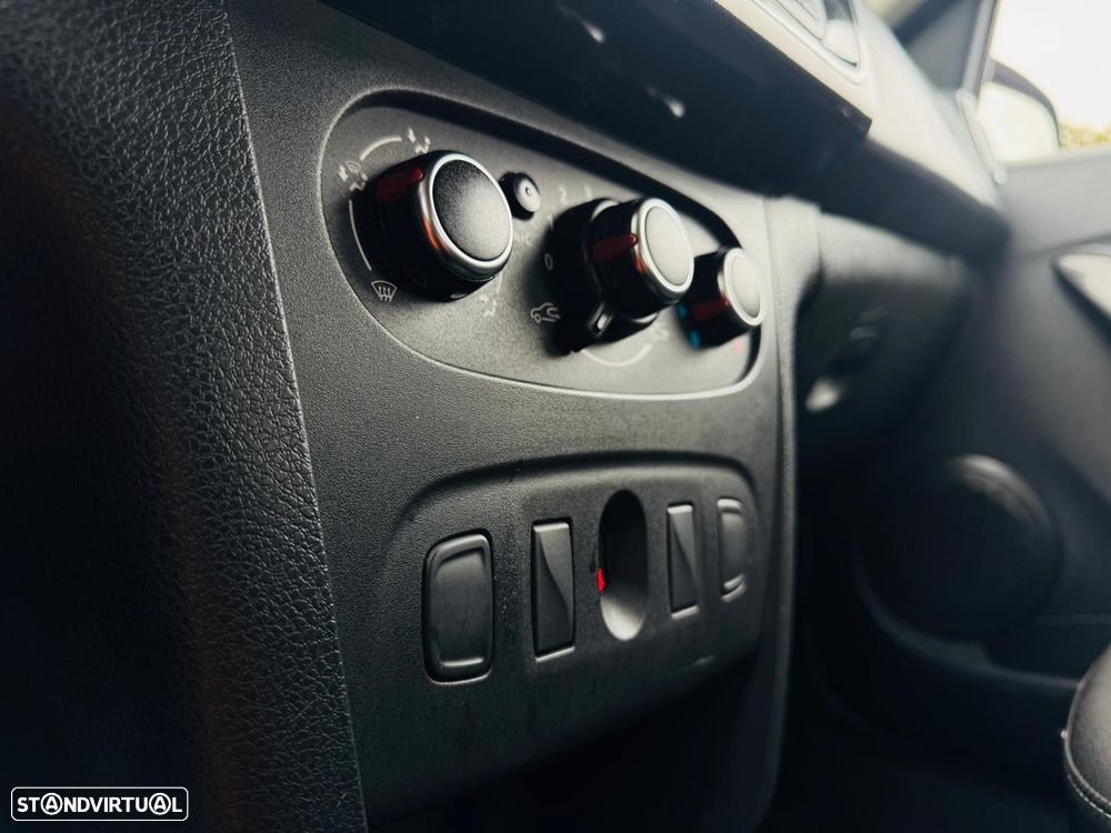 Dacia Sandero 1.0 ECO-G Comfort Bi-Fuel - 30