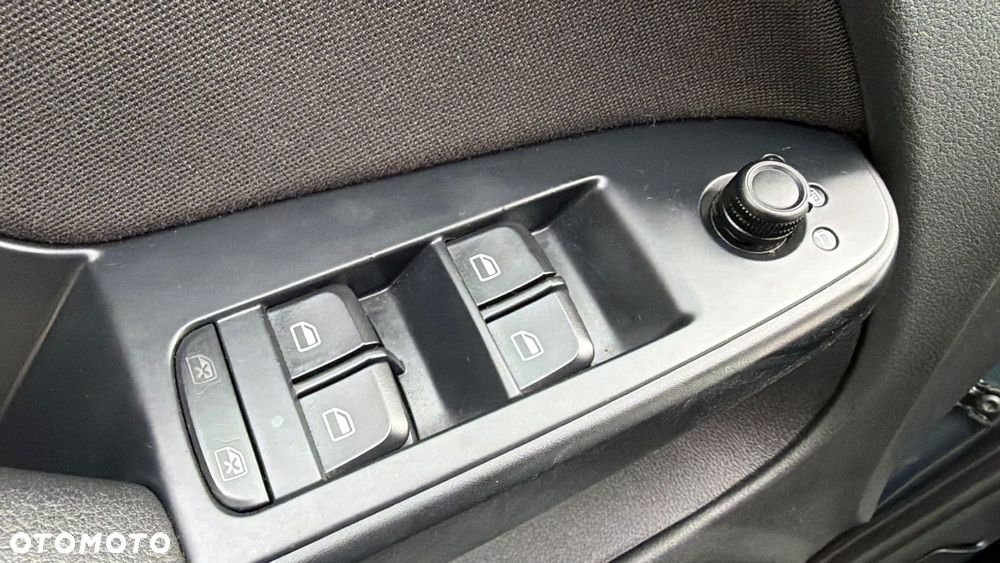 Audi A4 Avant 1.8 TFSI multitronic Ambiente - 25