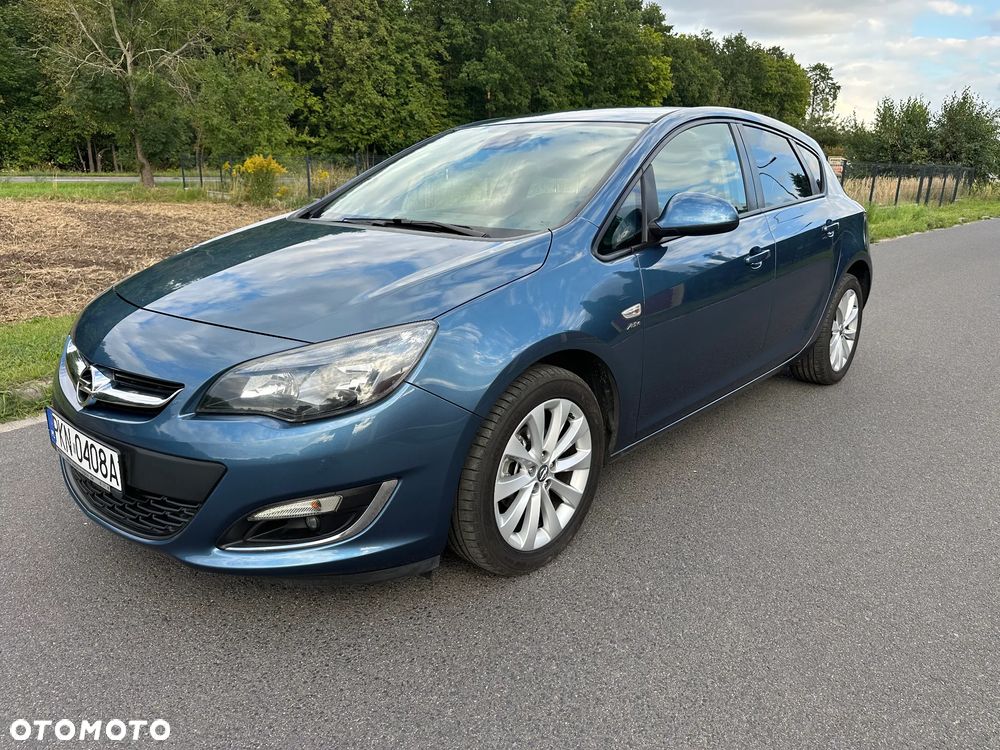 Opel Astra 1.4 Turbo Cosmo - 3