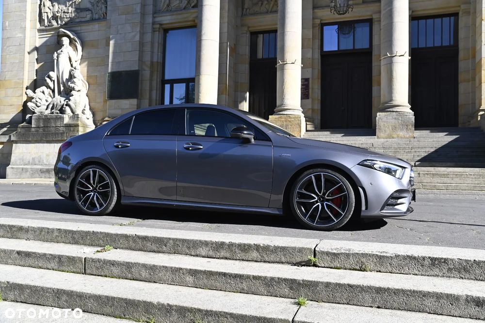 Mercedes-Benz Klasa A 35 AMG 4-Matic 7G-DCT - 2