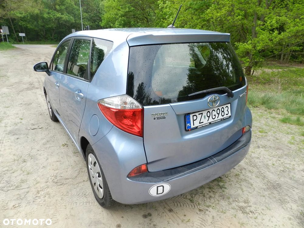 Toyota Verso S - 5