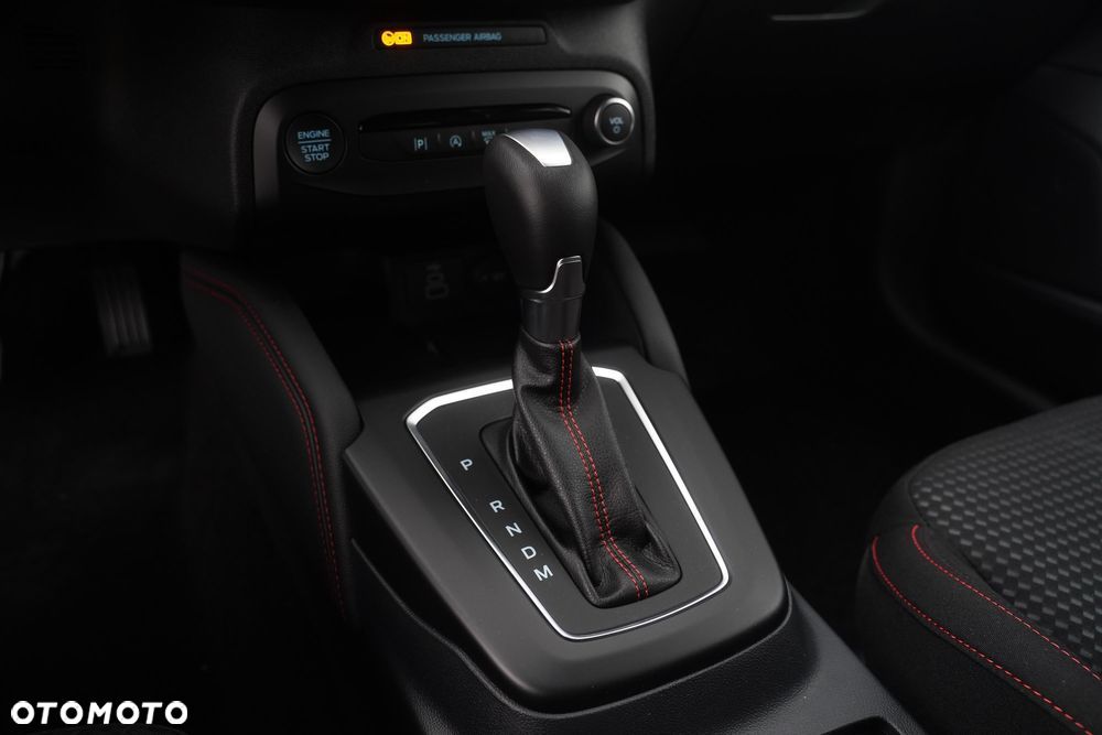 Ford Focus 1.0 EcoBoost mHEV ST-Line X - 20