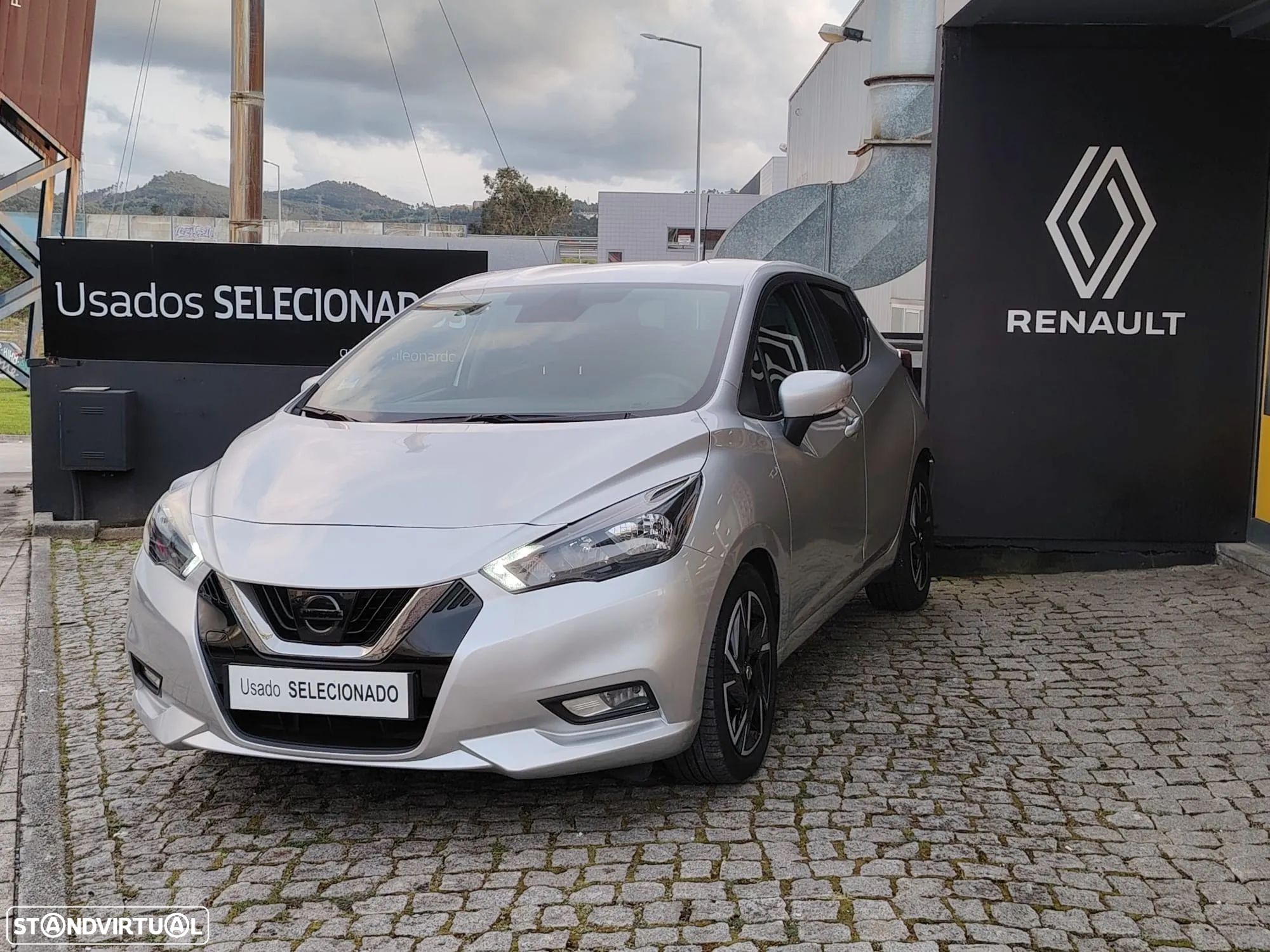 Nissan Micra 1.0 IG-T Acenta - 1