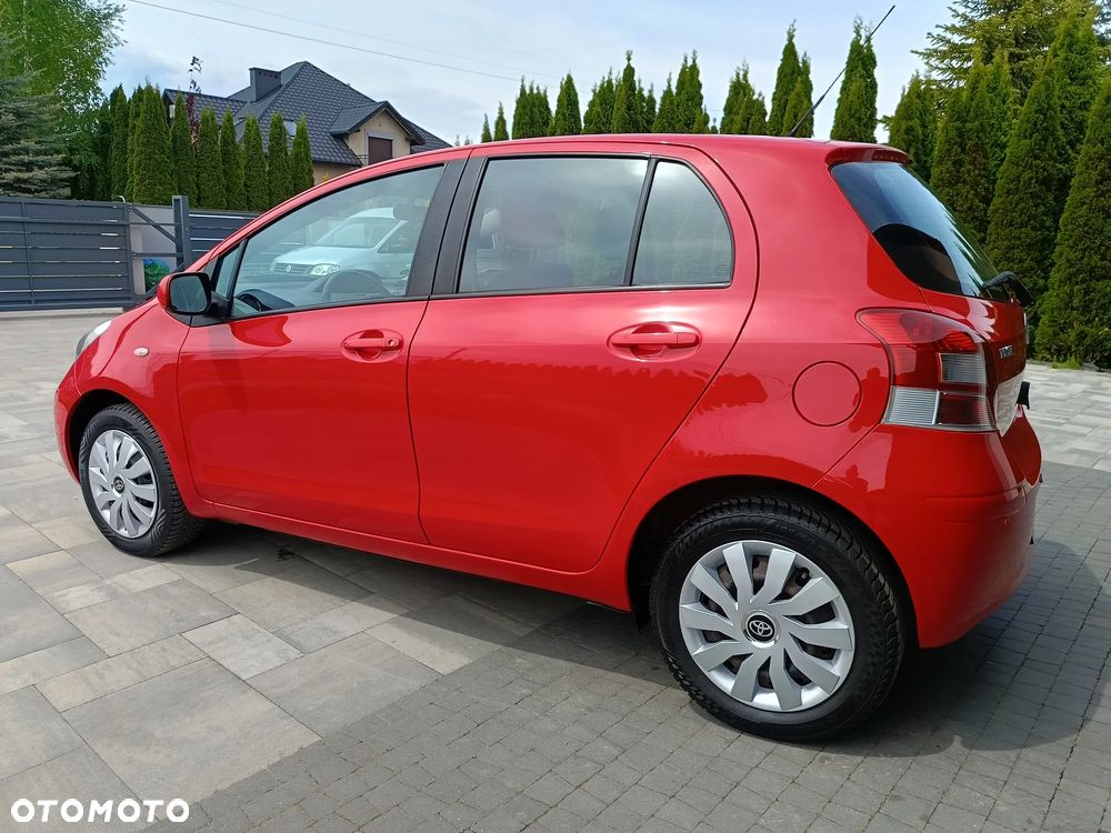Toyota Yaris 1.33 VVT-i Comfort - 12