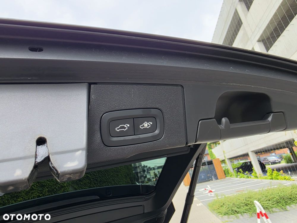 Volvo XC 60 - 33