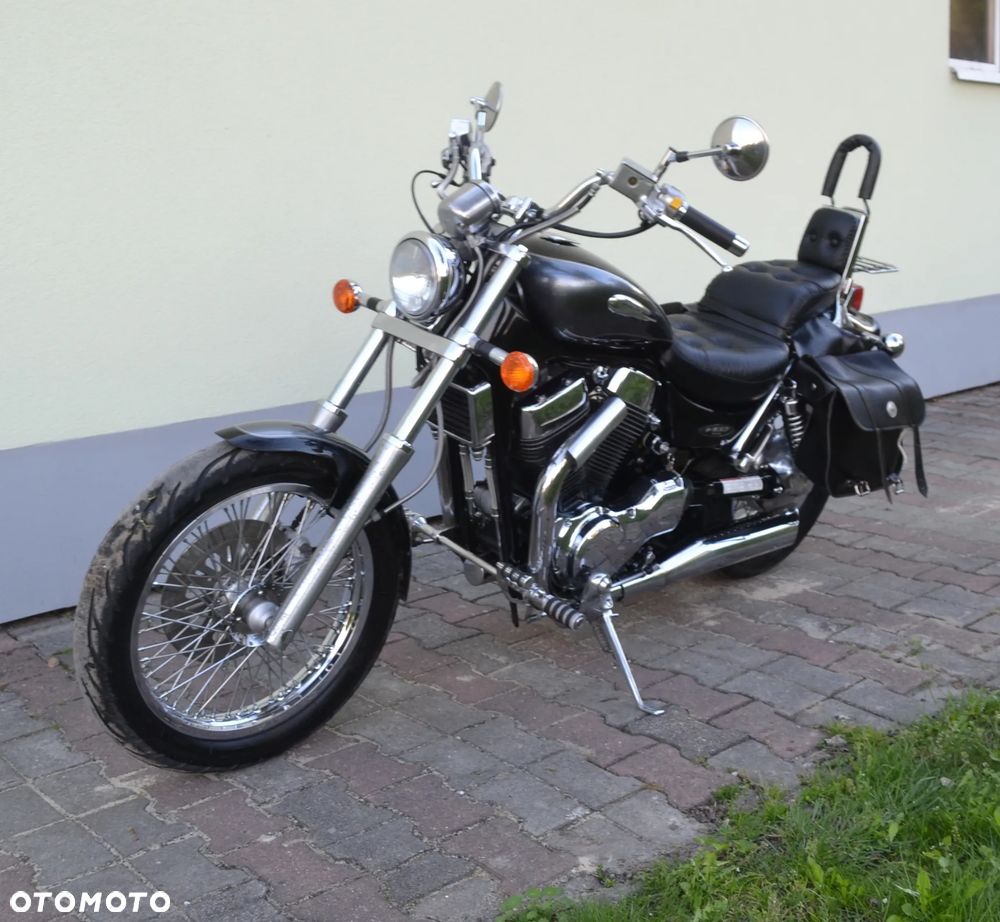 Suzuki VS - 13