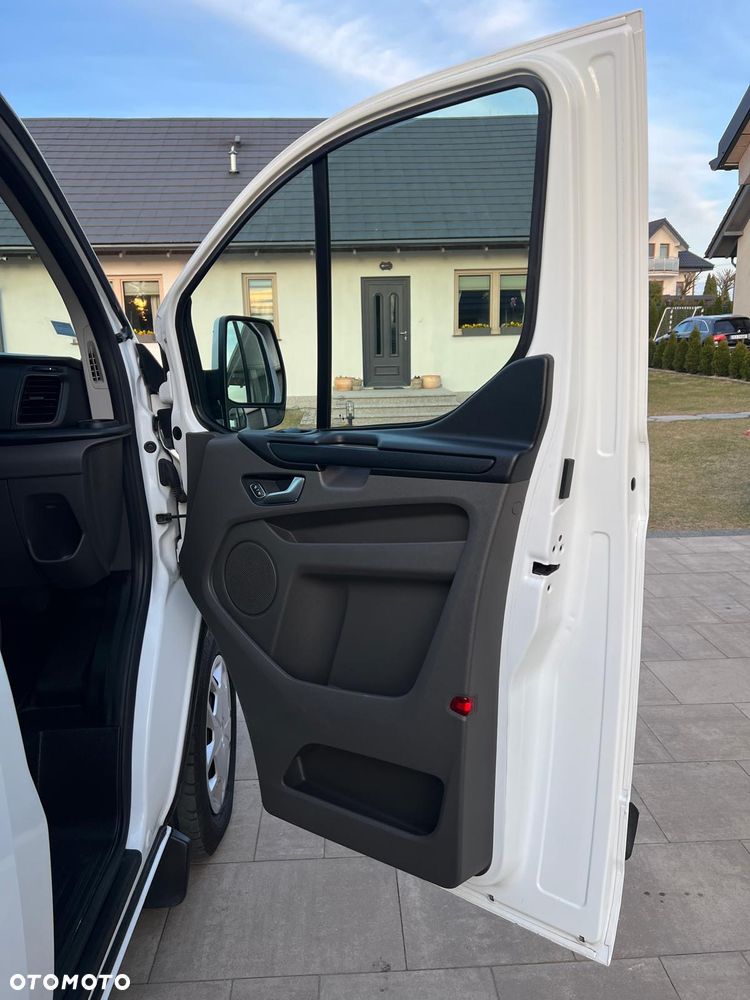 Ford Transit Custom - 14