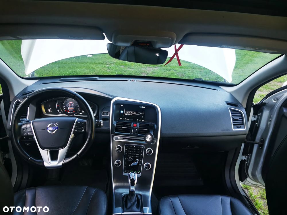 Volvo XC 60 - 32