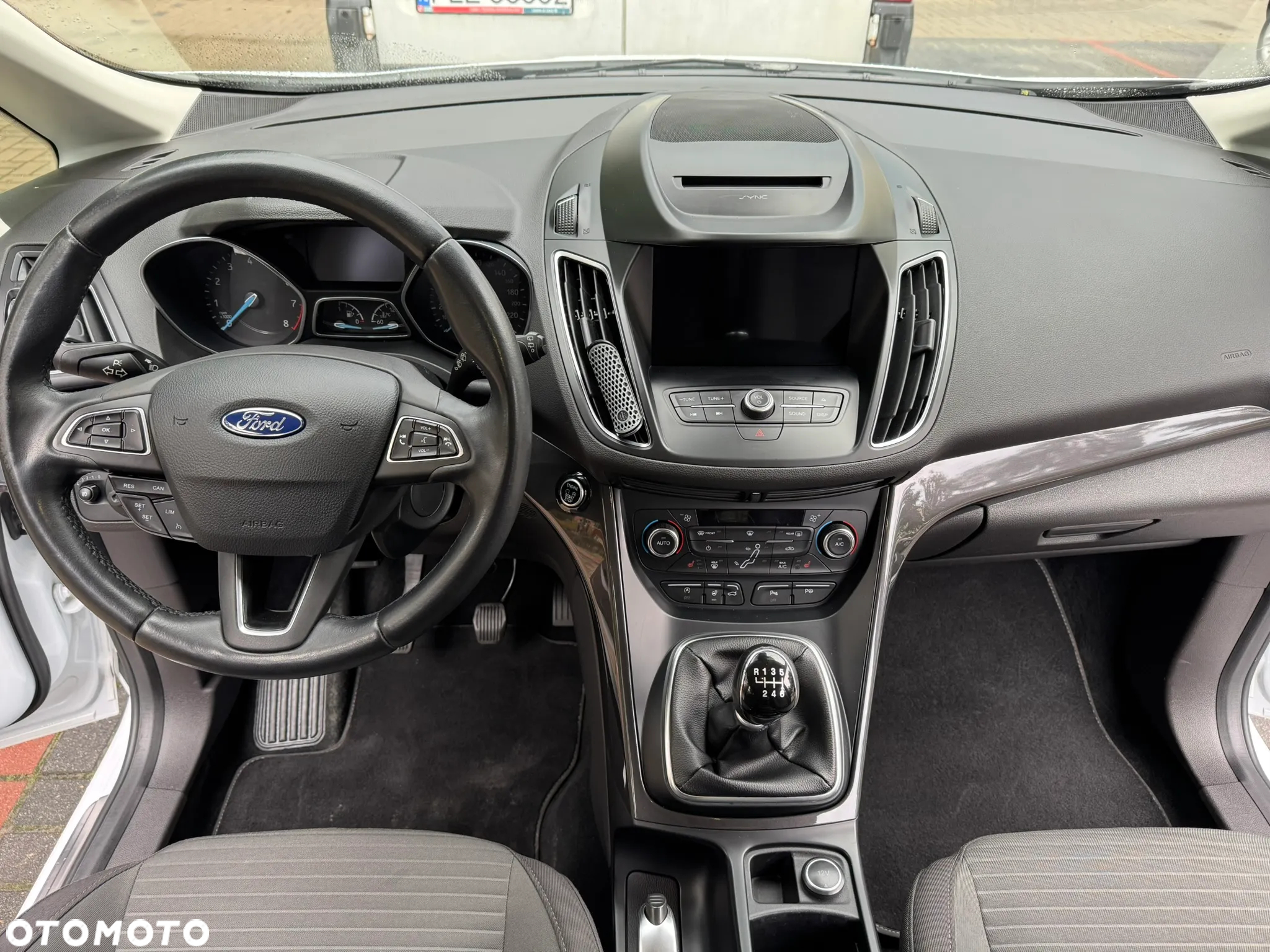 Ford Grand C-MAX - 14