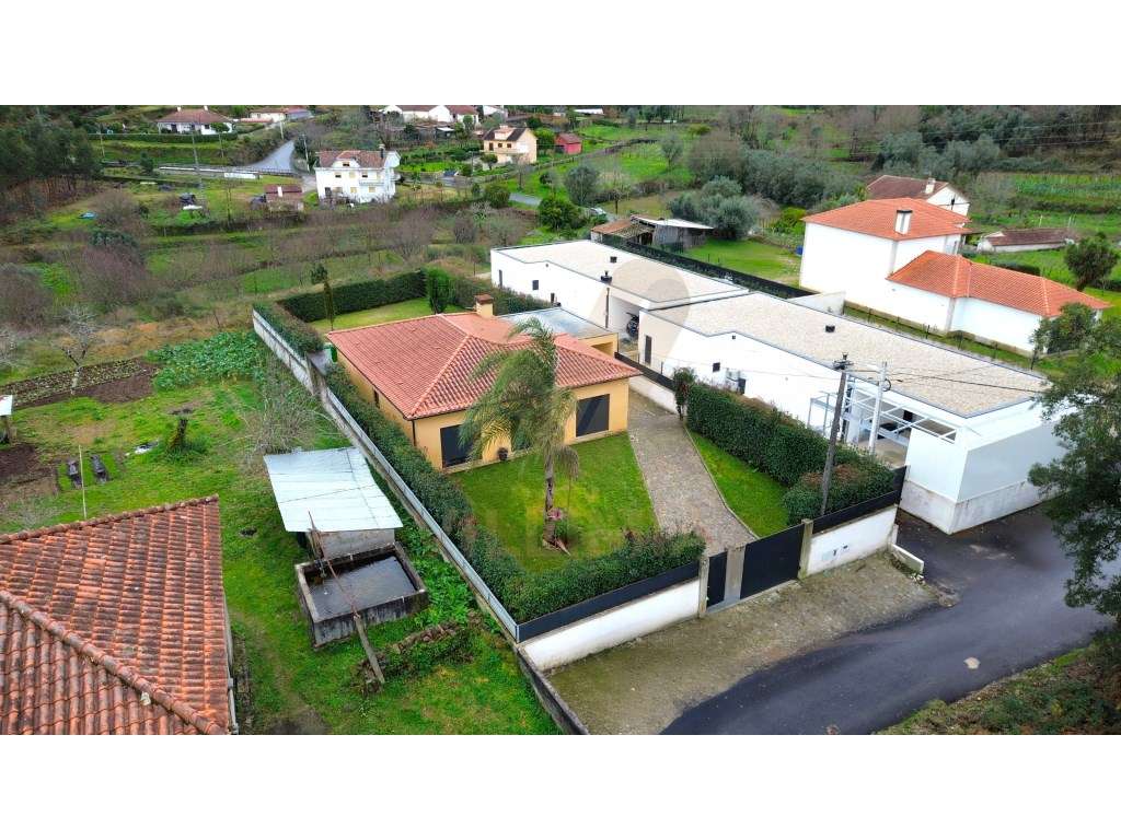 Moradia T3 Térrea com Piscina - Fornelos - Ponte de Lima - Grande imagem: 3/19