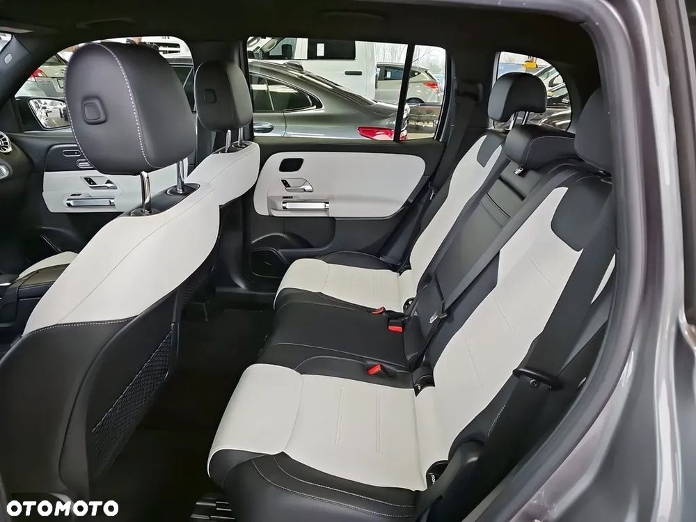 Mercedes-Benz GLB AMG 35 4Matic AMG Speedshift DCT 8G - 12