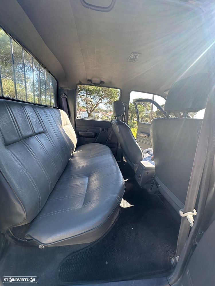 Toyota Hilux 2.4 D LN85LP Cx Mad. C.D - 14