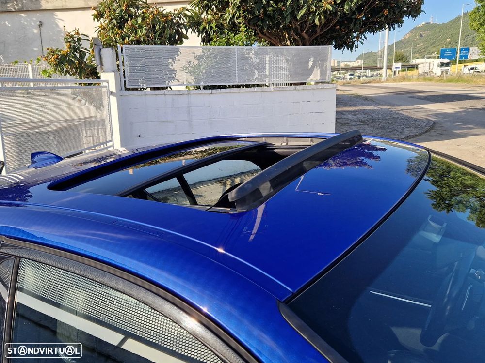 BMW 330 i Pack M Auto - 19