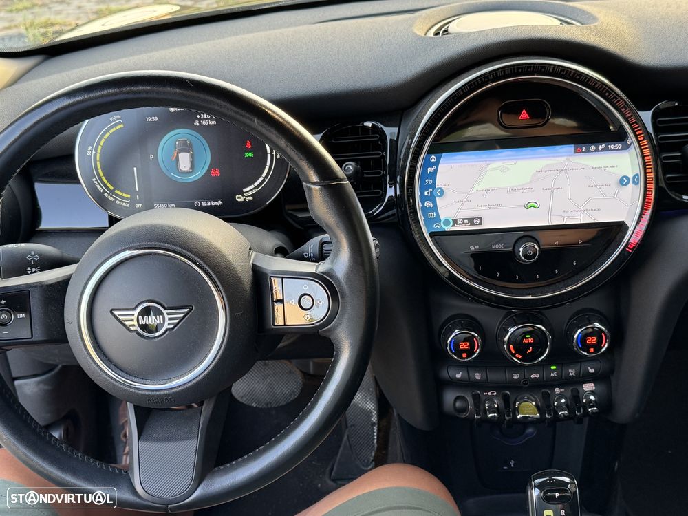 MINI 3 Portas Cooper SE Premium Classic - 11