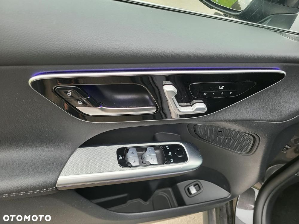 Mercedes-Benz GLC - 23