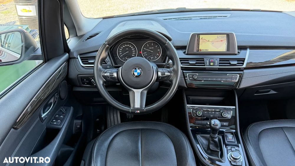 BMW Seria 2 216d Luxury Line - 15
