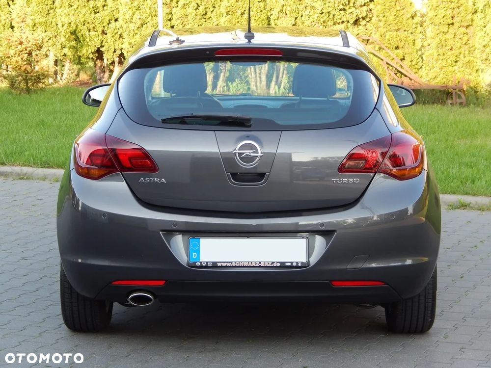 Opel Astra 1.4 Turbo Cosmo - 6