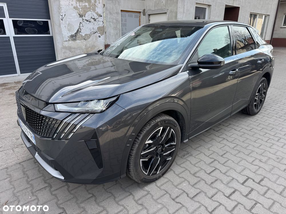 Peugeot 3008 1.2 PureTech mHEV Allure Pack S&S e-DCS6 - 17