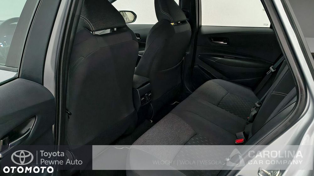 Toyota Corolla 1.8 Hybrid Comfort - 23