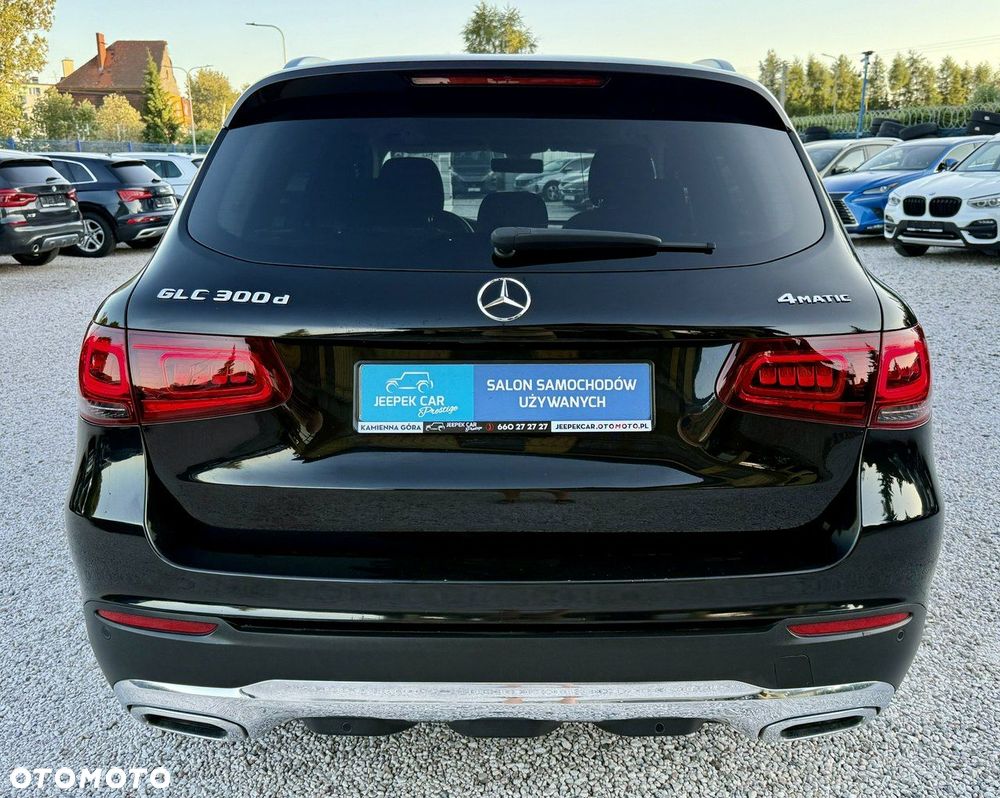 Mercedes-Benz GLC 300 d 4Matic 9G-TRONIC - 4
