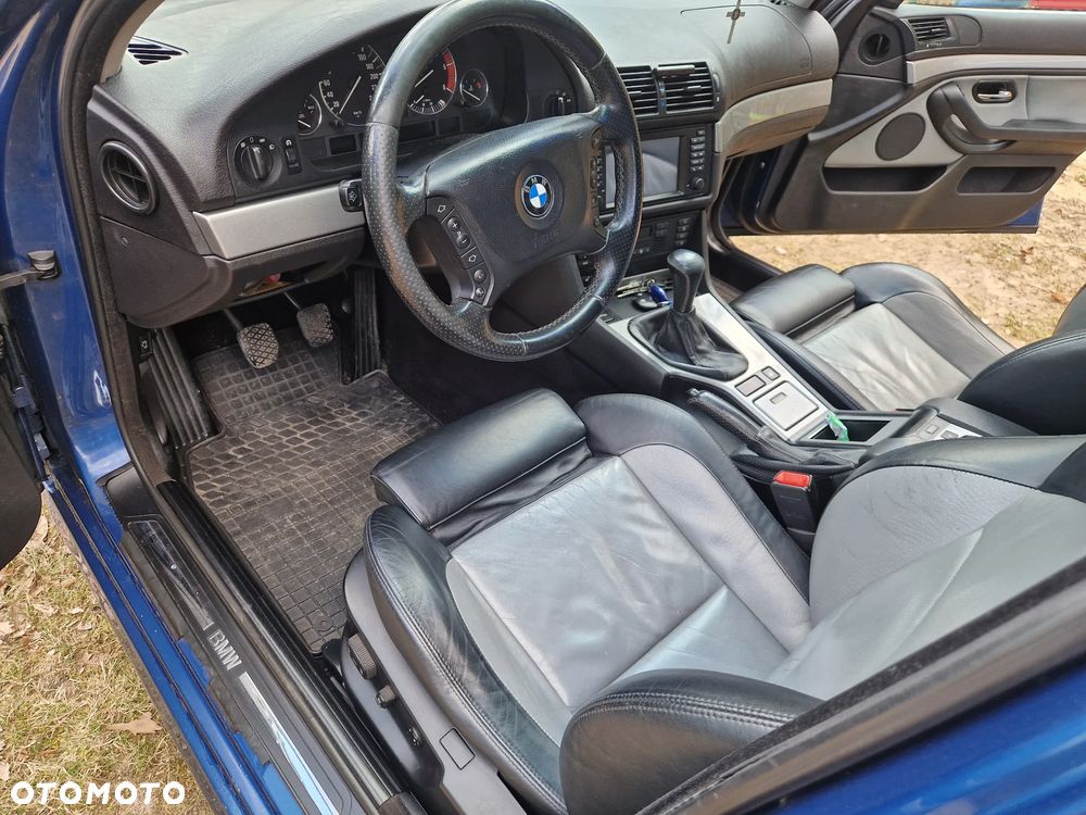 BMW Seria 5 520d - 11