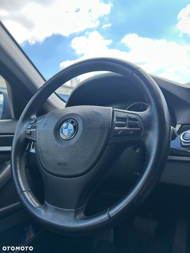 BMW Seria 5 520d - 17
