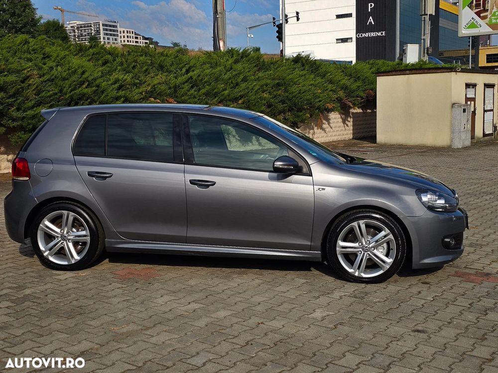 Volkswagen Golf - 2