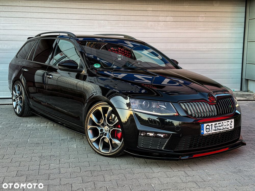 Skoda Octavia 2.0 TDI DSG RS - 2