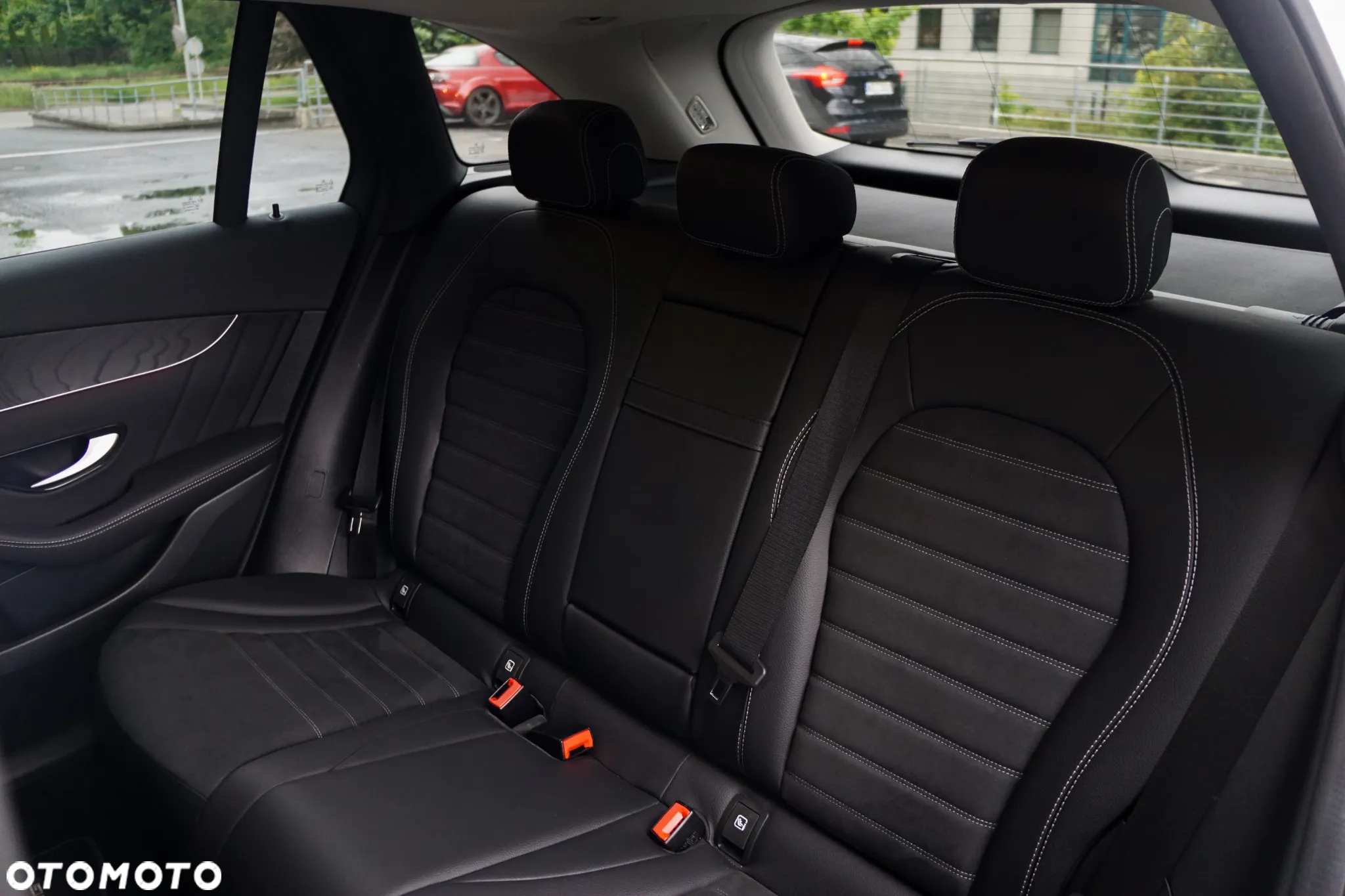 Mercedes-Benz GLC 200 d 4-Matic - 23