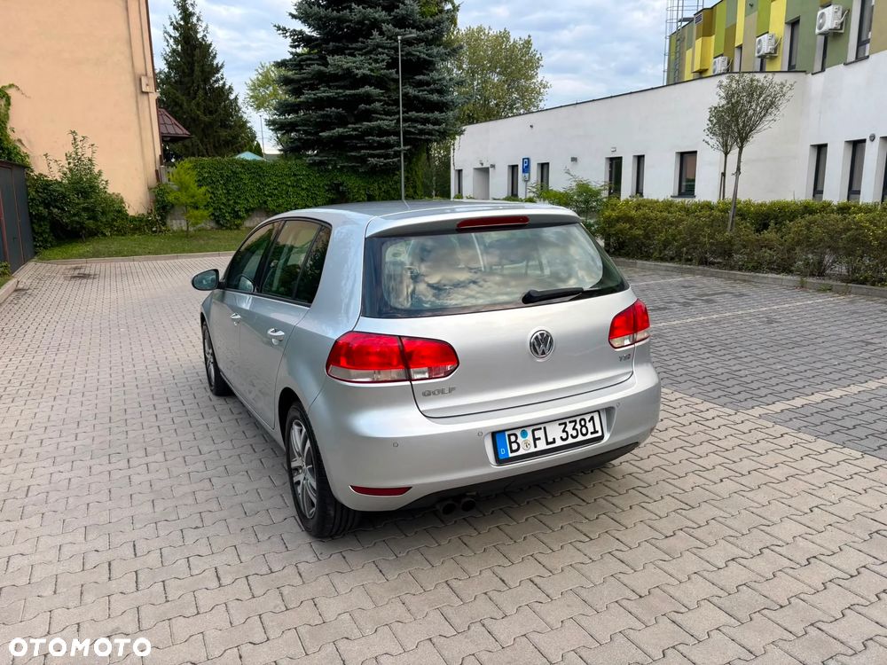 Volkswagen Golf - 29