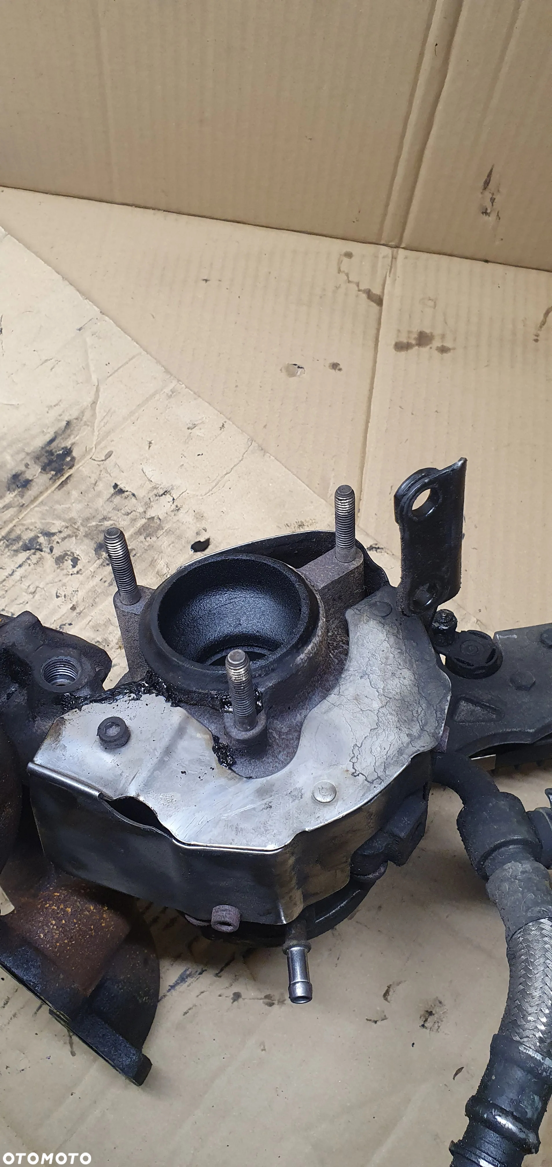 Turbina turbosprężarka prawa turbo nastawnik kolektor Audi A8 D3 4.2 TDI 057145722N - 6